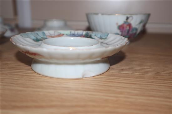 A pair of 20th century Chinese porcelain small bowls, decorated in polychrome with phoenix, and two bowls with covers and stands